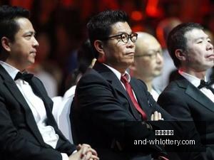 新品速递,库里携手李,首款签名鞋,武汉体彩网官网,武汉体彩网常见问题,武汉体彩网帮助中心,武汉体彩网查询,武汉体彩网下载