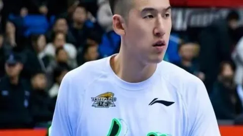 湖人战森林狼遇困境：詹姆斯仅得10分，浓眉哥双1211，7战5负谁能拯救